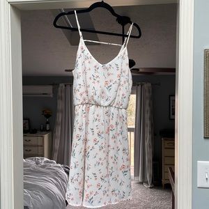 V-Back Floral dress